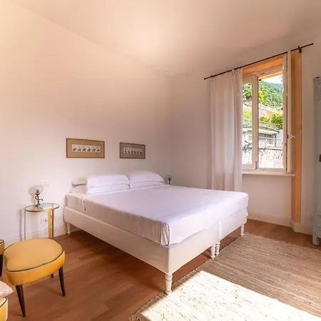 Willa Via Besana By Onefinestay